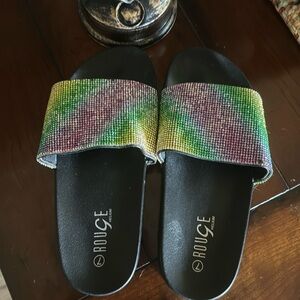 🌈 RAINBOW SLIDES  size 7
